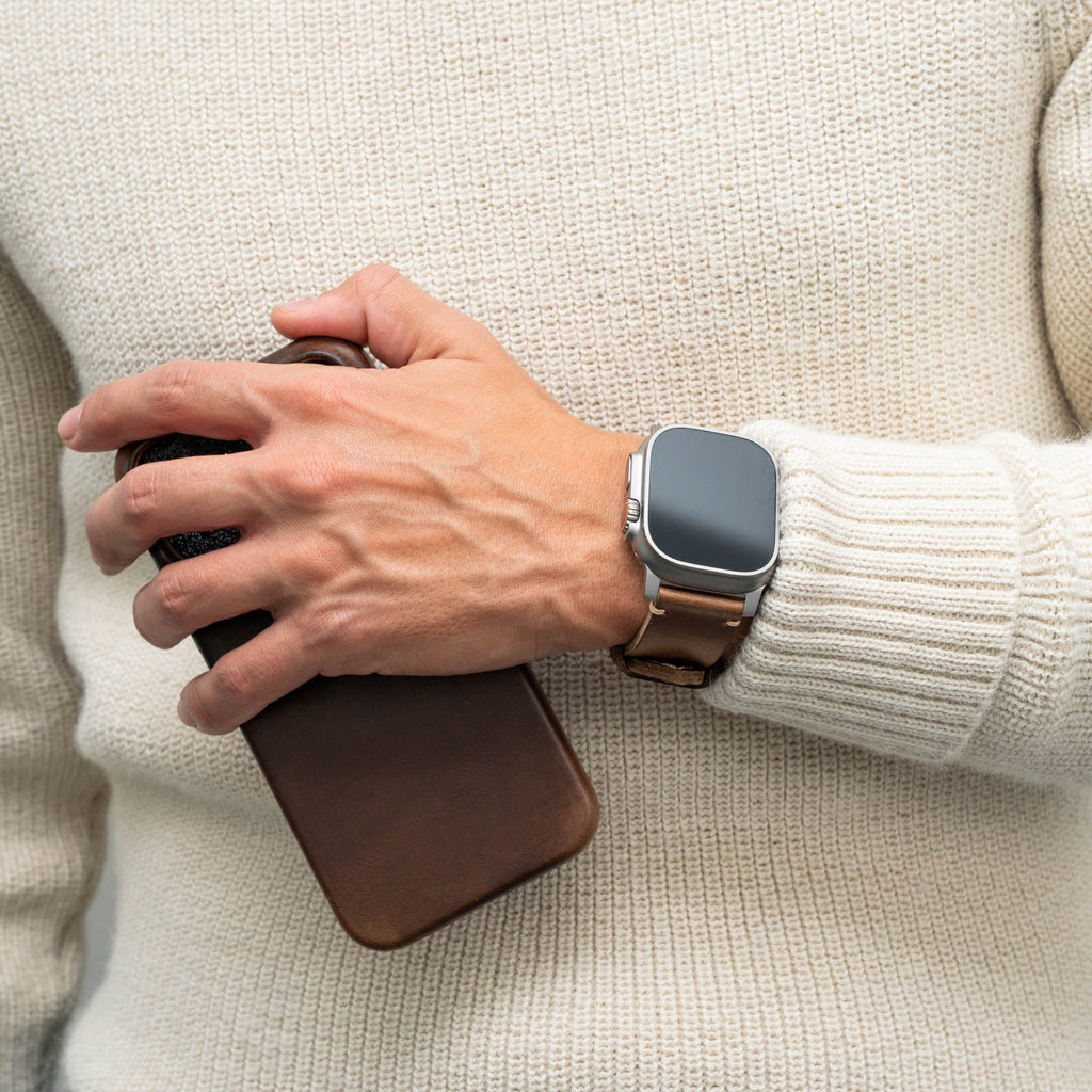 Leather Apple Watch Strap R01 – Italian Vegetable-Tanned Leather | 44mm, 45mm, 46mm & 49mm
