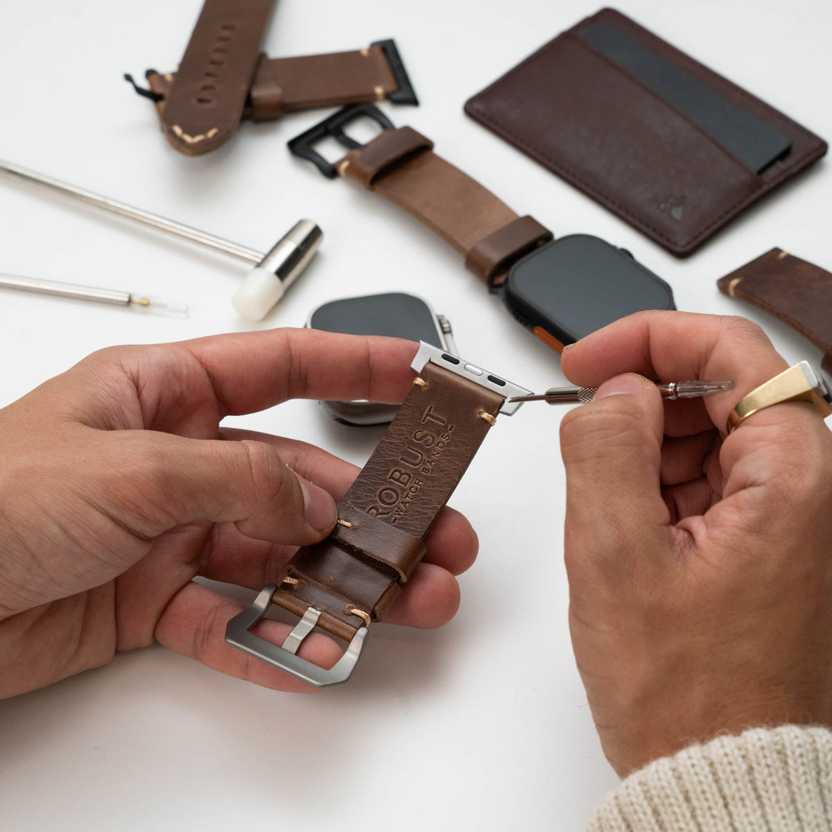 Leather Apple Watch Strap R01 – Italian Vegetable-Tanned Leather | 44mm, 45mm, 46mm & 49mm