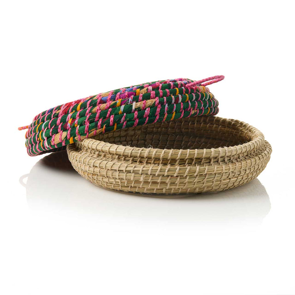 Handwoven Sari Lidded Pie Basket | Kaisa Grass & Upcycled Fabric